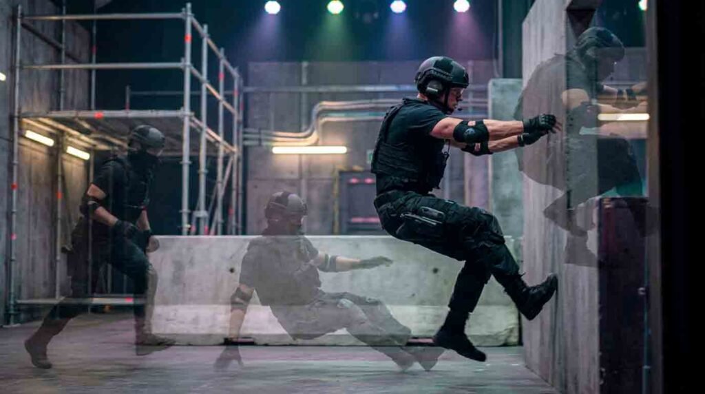 sprint → slide → mantle → wall run → boost → atgal į sprint